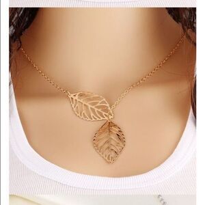 5/$25 Adjustable leaf necklace gold color